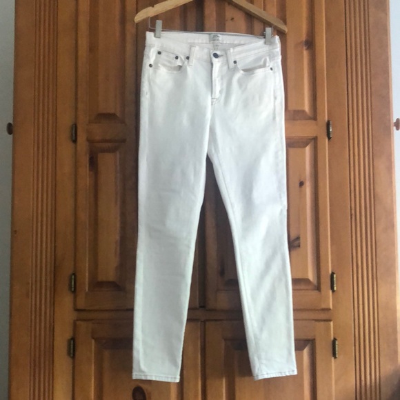 J Crew toothpick cream denim jeans. Classic style great wardrobe staple. - Picture 2 of 11